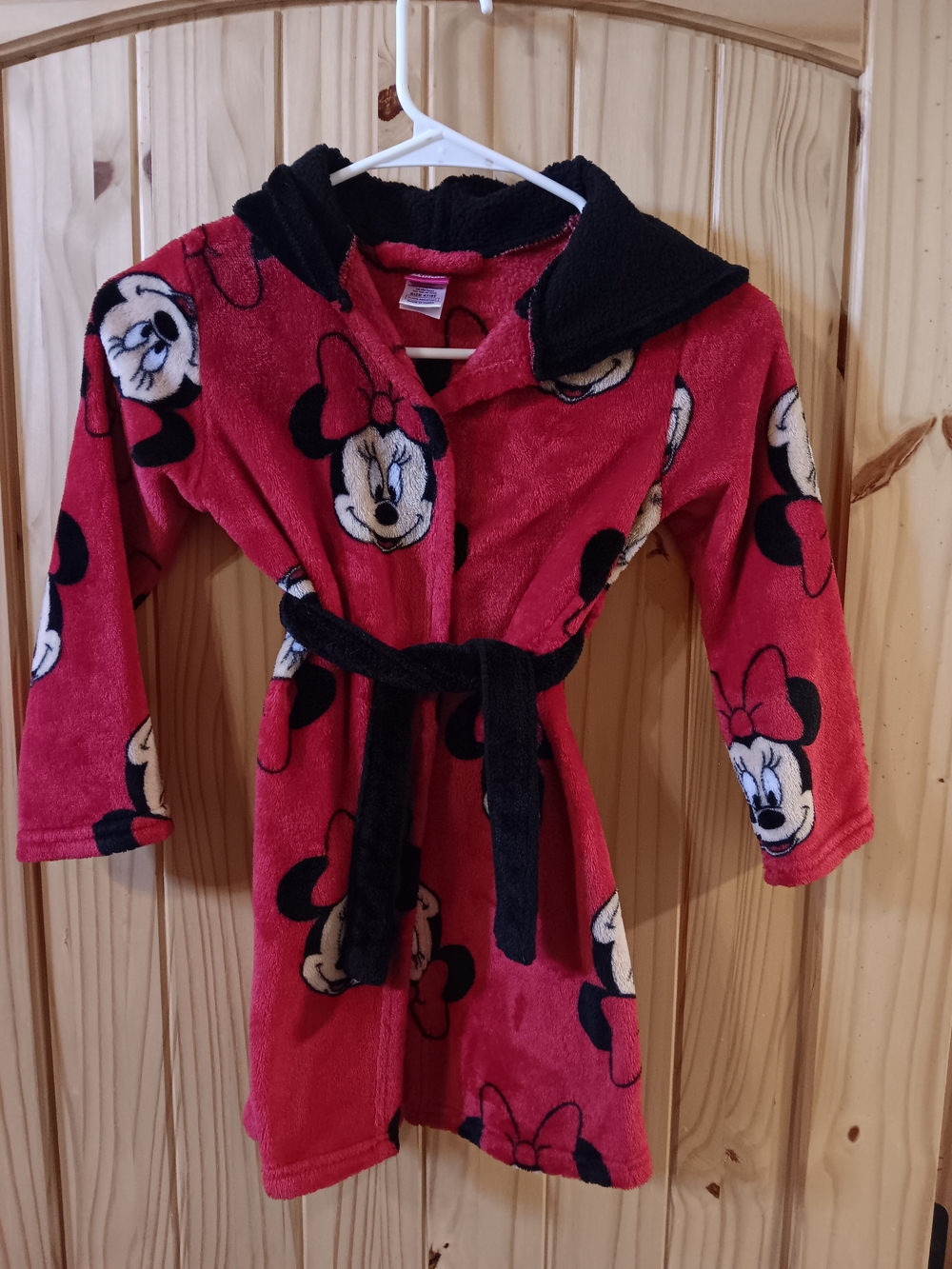 Disney Minnie Mouse Red and Black Plush Hooded Robe